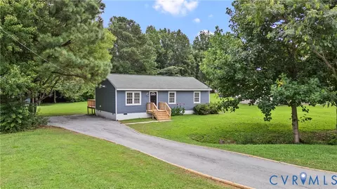 3827 Jackie Dr, North Dinwiddie, VA 23803