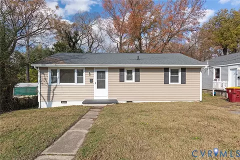 933 Priam St, Petersburg, VA 23803