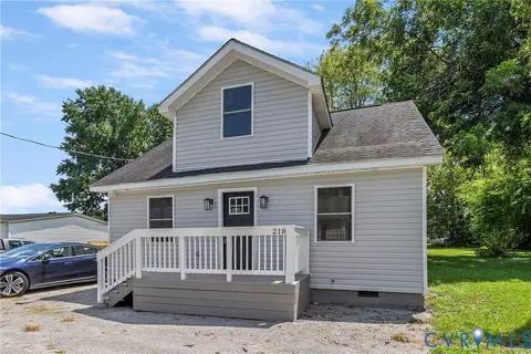 218 Moore St, Emporia, VA 23847