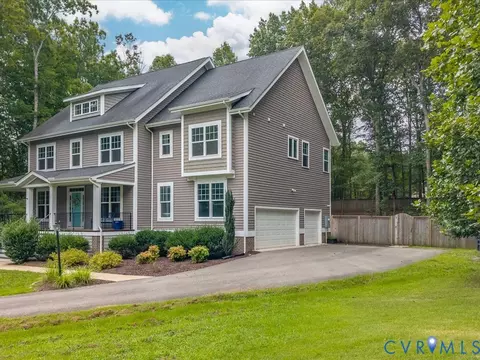 Exterior - 3535 Aston Trl, Powhatan, VA 23139 photo 7 of 12