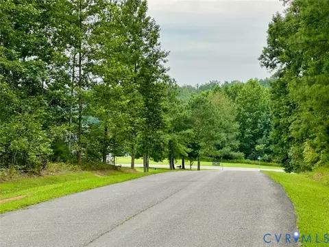 000 Fleeter St, Mineral, VA 23117