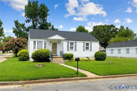 2609 Lee St, Hopewell, VA 23860