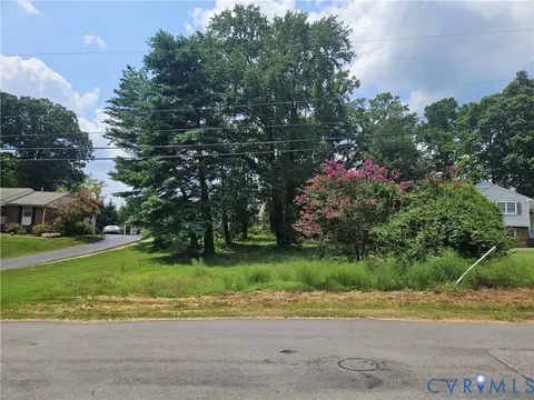 6212 N Mayfield Ln, Mechanicsville, VA 23111