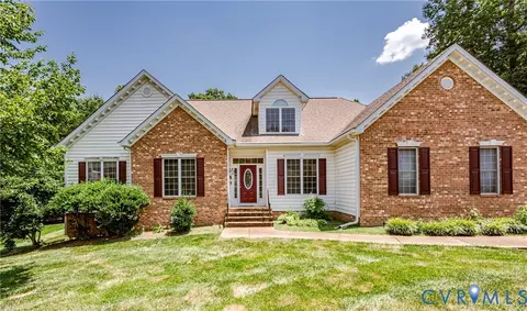 16800 Jaydee Pl, Moseley, VA 23120