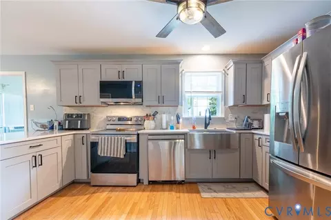 11403 Reflections Pt, Chester, VA 23831