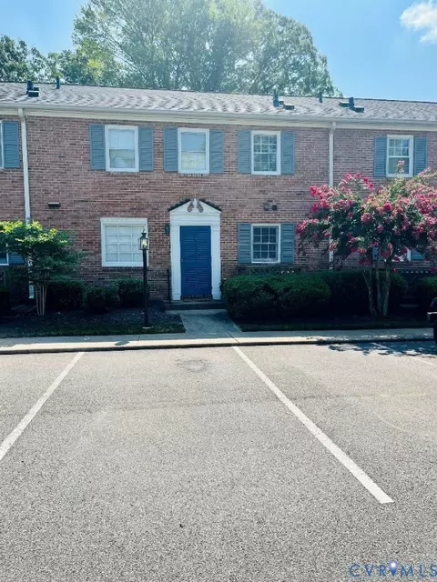9135 Derbyshire Rd #D, Henrico, VA 23229