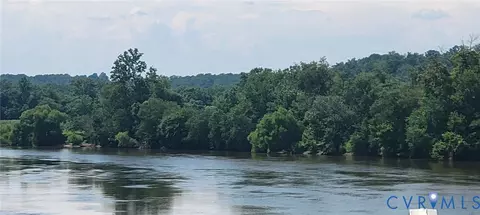 20 S River Ct, Cartersville, VA 23027