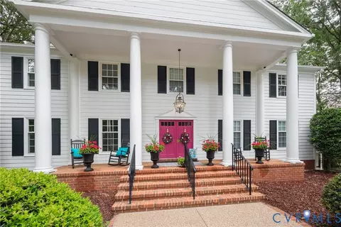1911 Oakengate Ln, Midlothian, VA 23113 photo 2