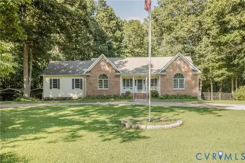 17135 Sanddollar Ln, Dinwiddie, VA 23841