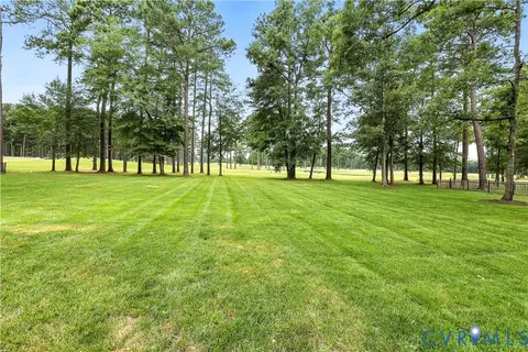 2610 Radstock Rd, Midlothian, VA 23113 photo 2