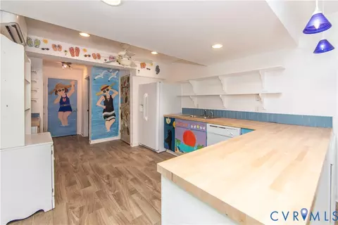 Kitchen - 2303 Bream Dr, Midlothian, VA 23113 photo 5 of 5