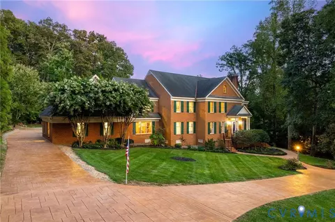 Exterior - 2303 Bream Dr, Midlothian, VA 23113 photo 3 of 11