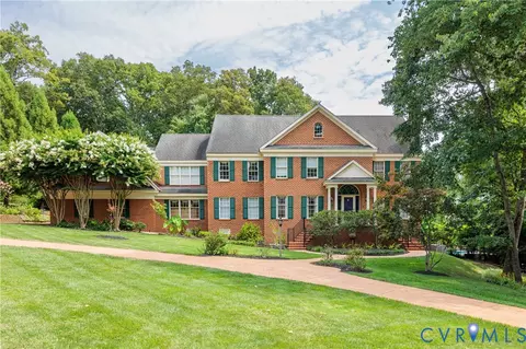 Exterior - 2303 Bream Dr, Midlothian, VA 23113 photo 2 of 11