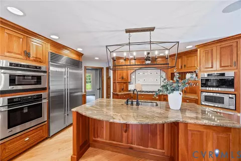 Kitchen - 2303 Bream Dr, Midlothian, VA 23113 photo 3 of 5