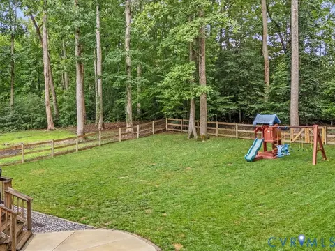 7002 Deer Thicket Dr, Midlothian, VA 23112 photo 4