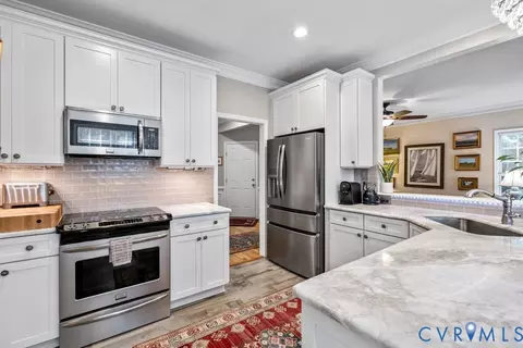5619 Houndmaster Rd, Midlothian, VA 23112 photo 14