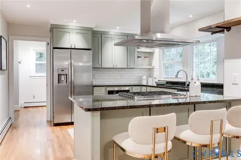 3711 Old Gun E Rd, Midlothian, VA 23113 photo 3