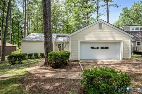 11624 Gordon School Rd, North Chesterfield, VA 23236