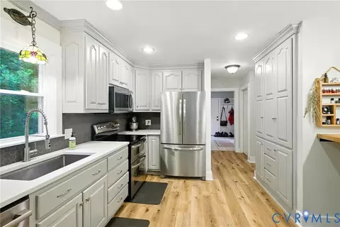 2078 Featherfin Rd, Prospect, VA 23960 photo 7