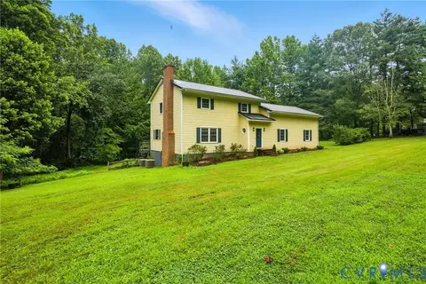 2078 Featherfin Rd, Prospect, VA 23960 photo 2