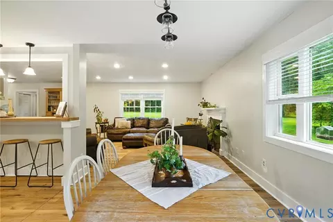 2078 Featherfin Rd, Prospect, VA 23960 photo 12