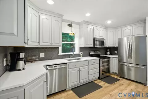 2078 Featherfin Rd, Prospect, VA 23960 photo 5