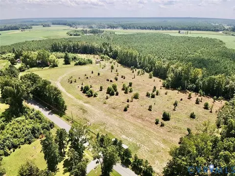71-22 Rainey Rd, Dinwiddie, VA 23841