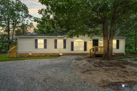 24200 Genito Rd, Amelia Court House, VA 23002