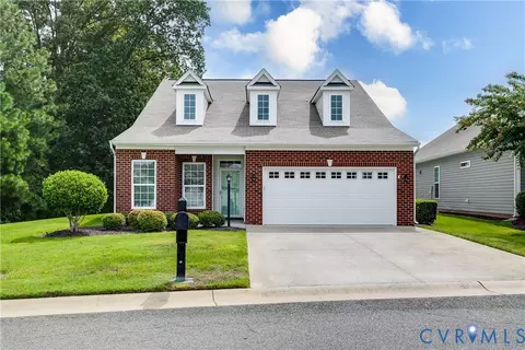 8068 Saddle Crest Dr, Mechanicsville, VA 23111