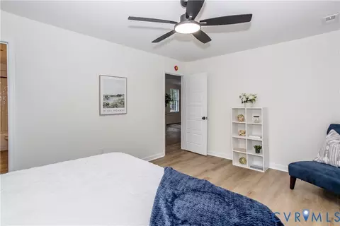 Bedroom - 14734 Halifax Rd, Carson, VA 23830 photo 3 of 6