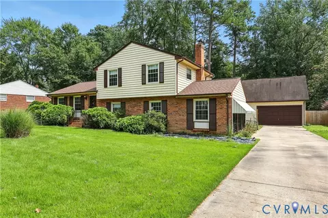 12305 Little Pond Ln, Midlothian, VA 23113
