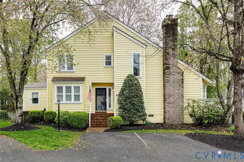 11812 Northglen Ln, Henrico, VA 23238
