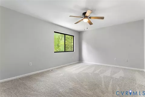 Bedroom - 11814 N Briar Patch Dr, Midlothian, VA 23113 photo 3 of 6