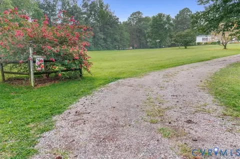 6626 Claiborne Rd, Sutherland, VA 23885 photo 32