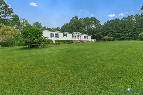 6626 Claiborne Rd, Sutherland, VA 23885 photo 3
