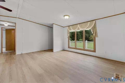 6626 Claiborne Rd, Sutherland, VA 23885 photo 12