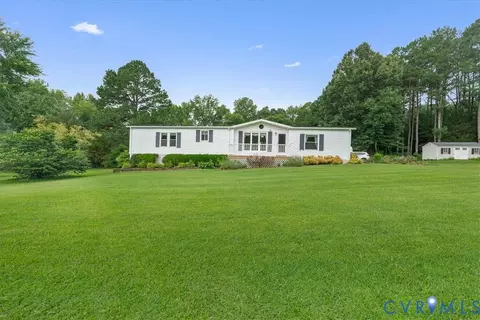 6626 Claiborne Rd, Sutherland, VA 23885