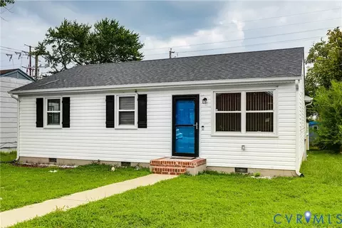 2902 Bluefield St, Hopewell, VA 23860