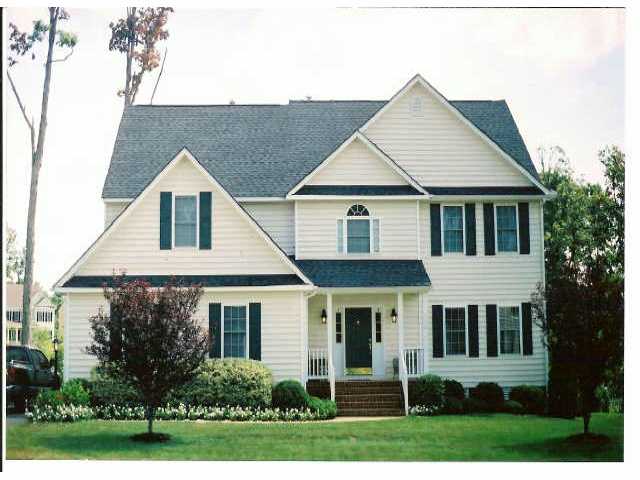 925 Roll Dr, Midlothian, VA 23114 photo 1