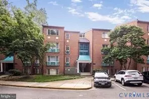 11 841 Shire Ct #31D, Reston, VA 20191