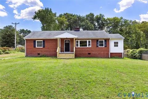1803 Old Williamsburg Rd, Sandston, VA 23150