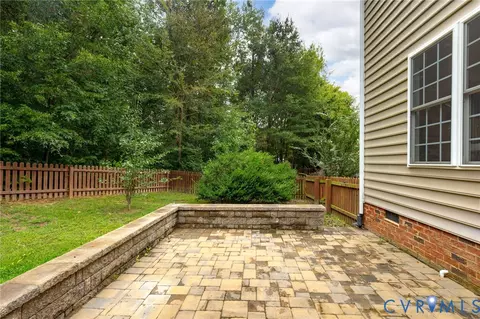 Exterior - 14618 Windjammer Dr, Midlothian, VA 23112 photo 7 of 7