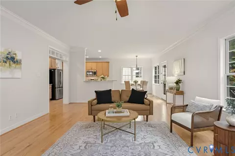 Living - 14618 Windjammer Dr, Midlothian, VA 23112 photo 5 of 5