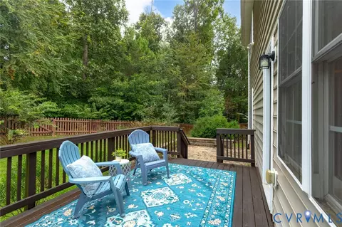 Exterior - 14618 Windjammer Dr, Midlothian, VA 23112 photo 6 of 7
