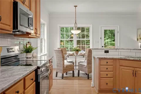 Kitchen - 14618 Windjammer Dr, Midlothian, VA 23112 photo 9 of 9