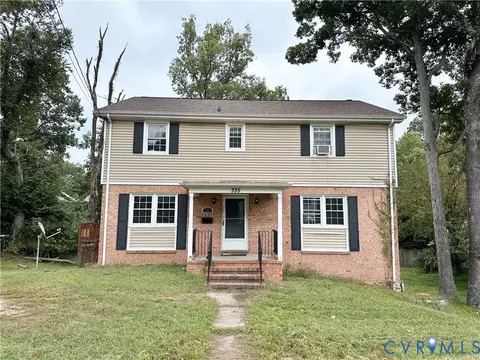 335 Ridge Rd, Colonial Heights, VA 23834