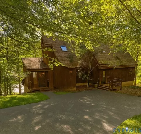 4317 Grantlake Rd, Richmond, VA 23234