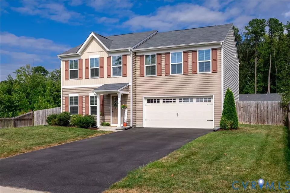 Exterior - 5505 Noble Ave, Richmond, VA 23227 photo 2 of 9