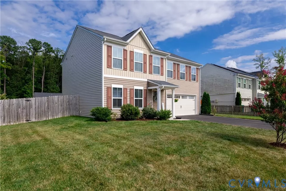 Exterior - 5505 Noble Ave, Richmond, VA 23227 photo 3 of 9