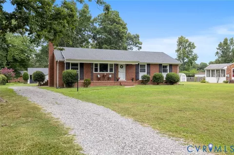 308 Woodview Dr, Sandston, VA 23150